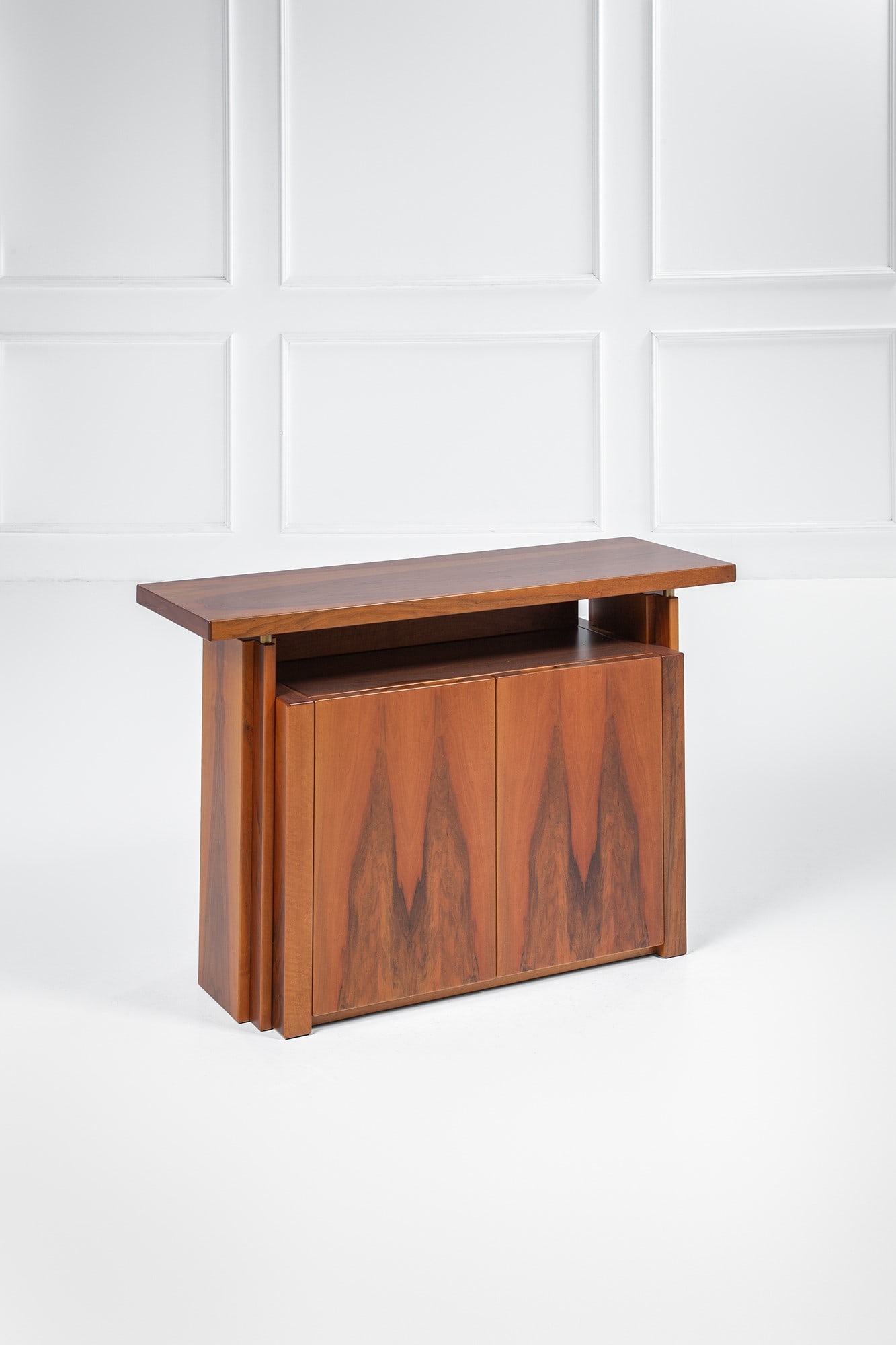 Franco Poli (attr.). Cabinet (1 of 3)