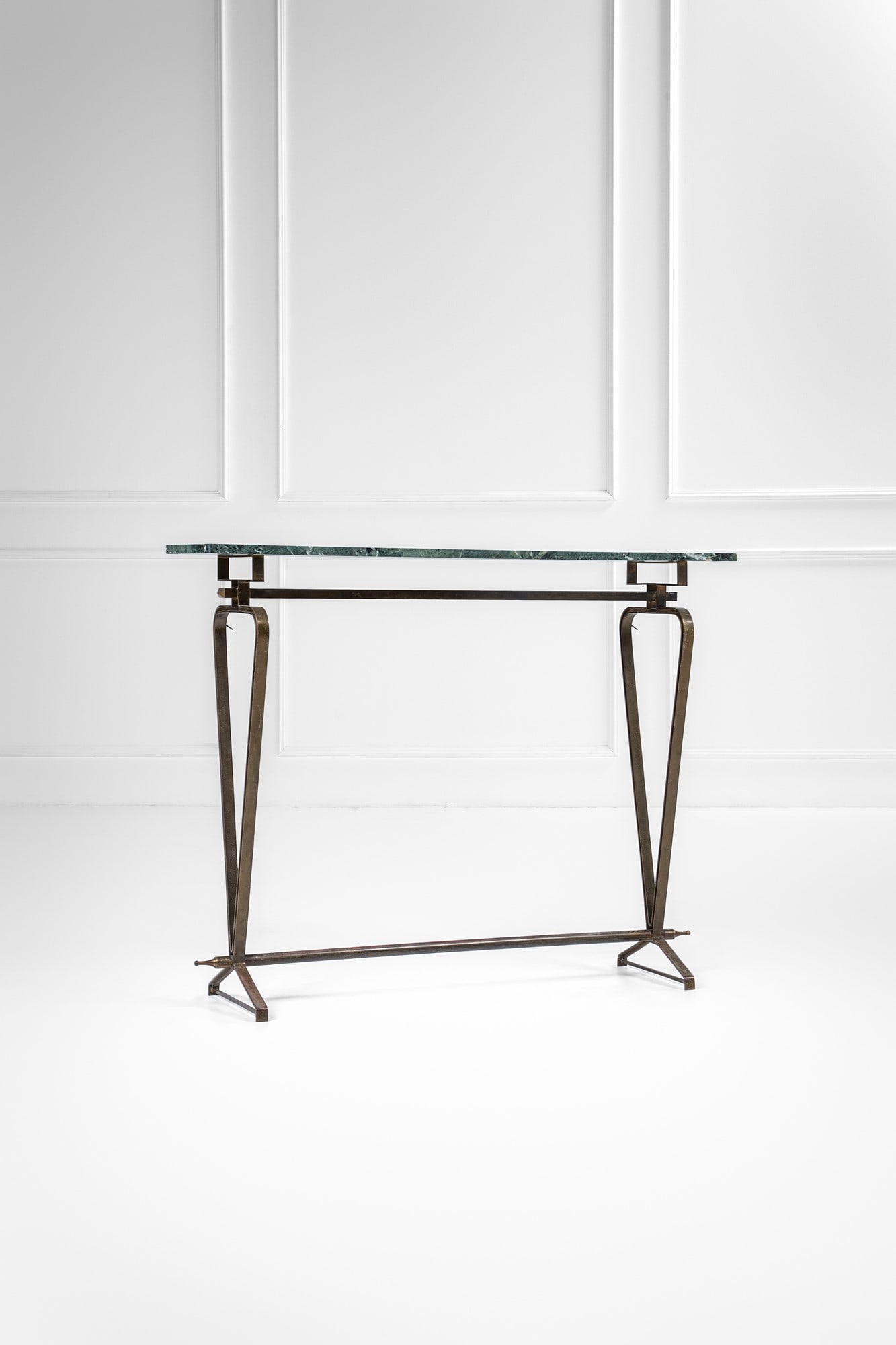 Console - 2