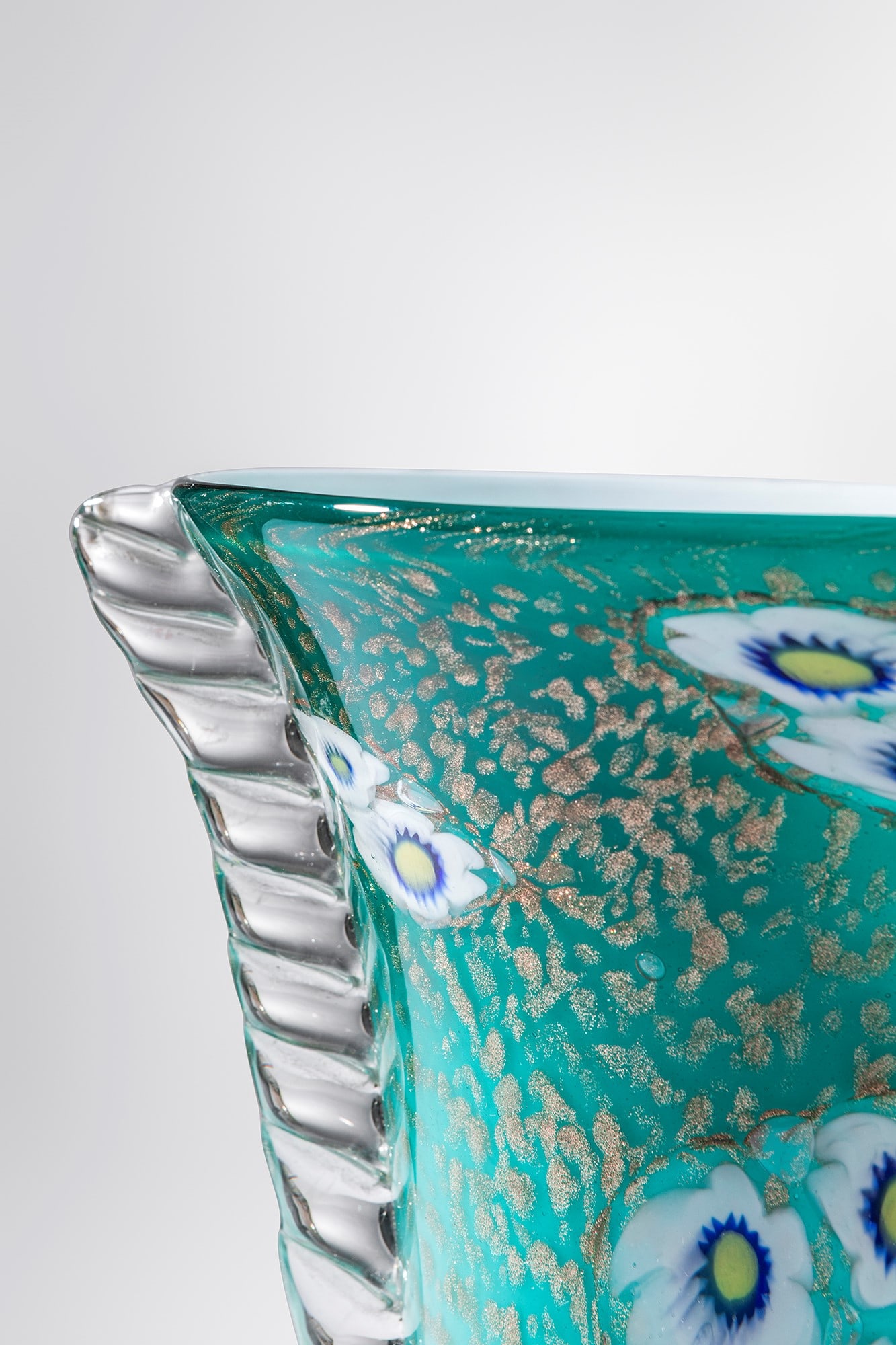 A.Ve.M.. Vaso con morise - 2