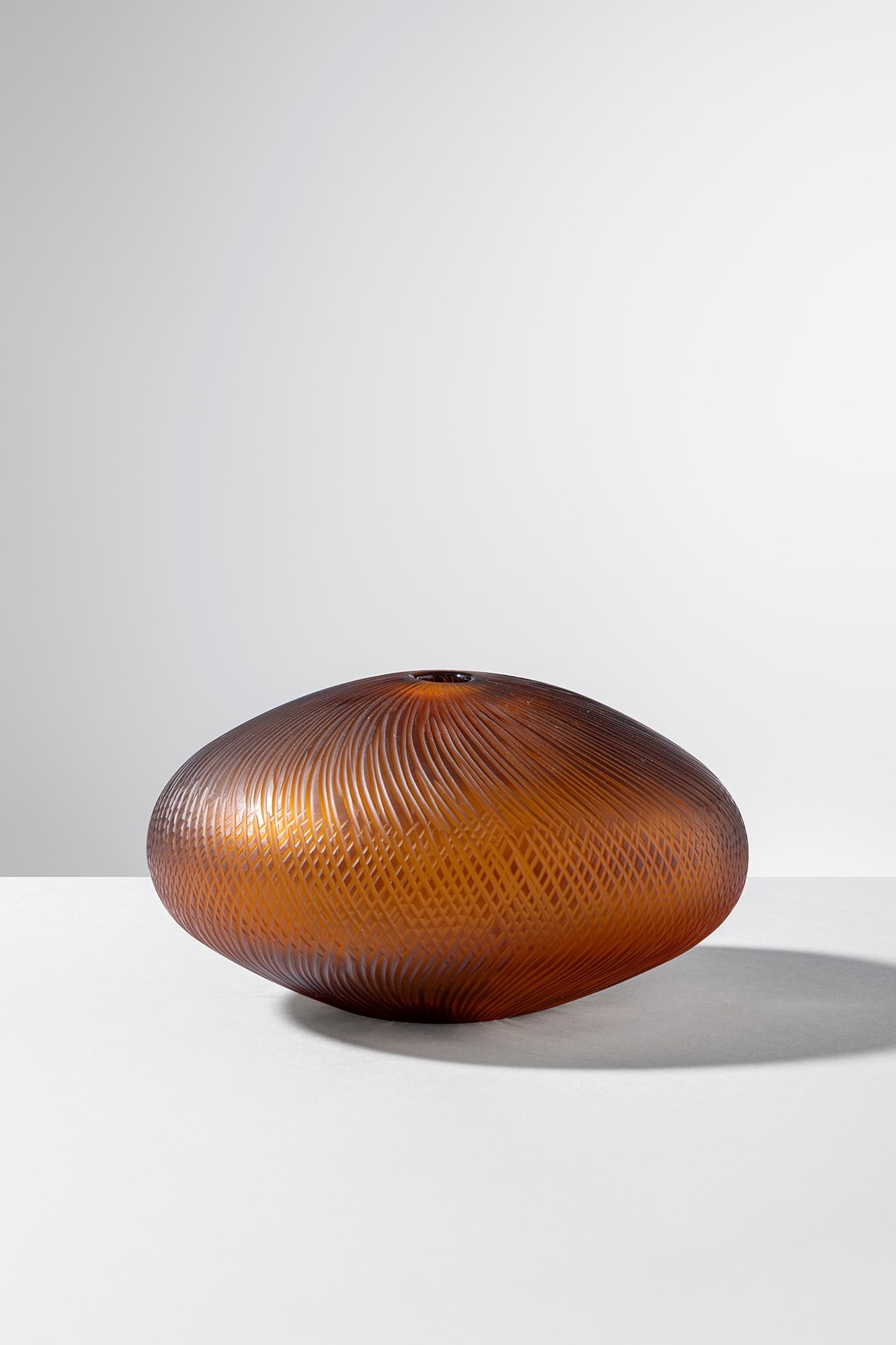 Monica Guggisberg, Philip Baldwin. Vaso Topkapi (1 of 4)
