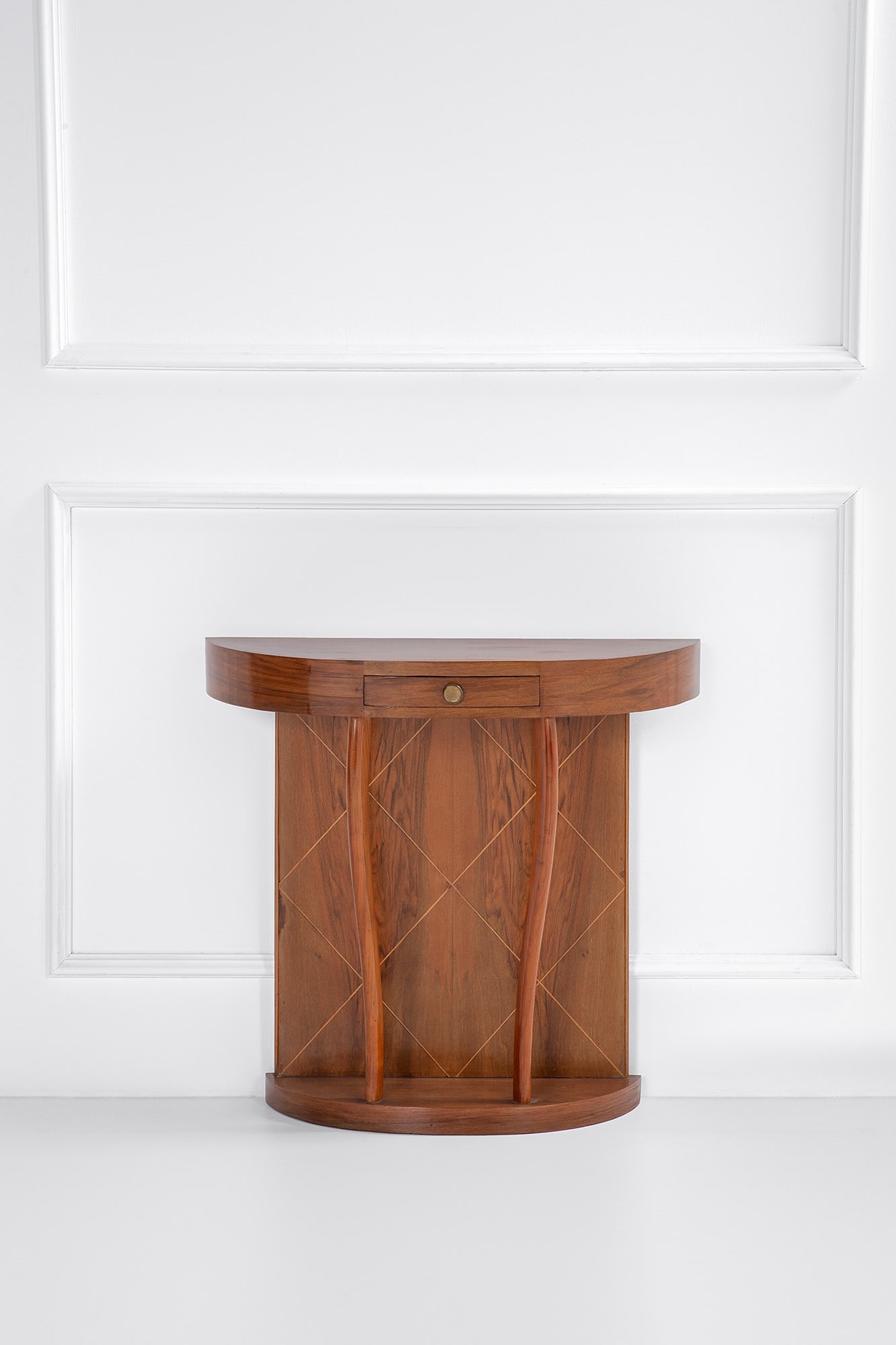 Console - 2