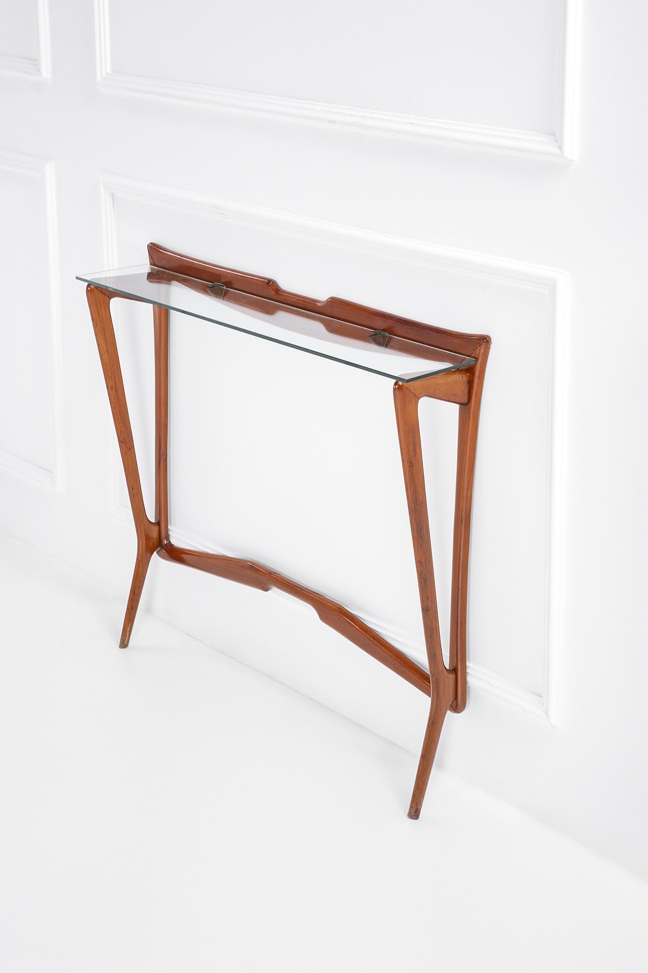 Console (1 of 5)