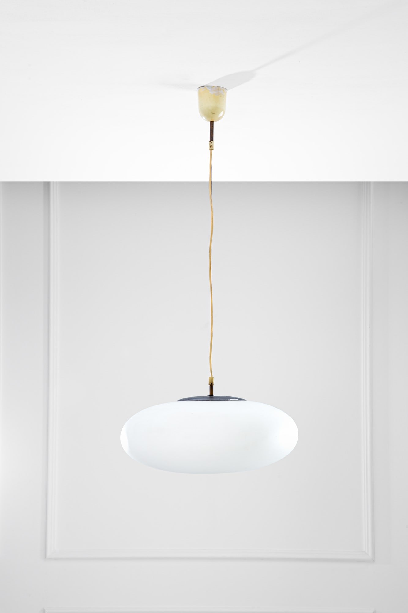 Stilnovo (attr.). Lampada a sospensione mod.172/45 (1 of 2)