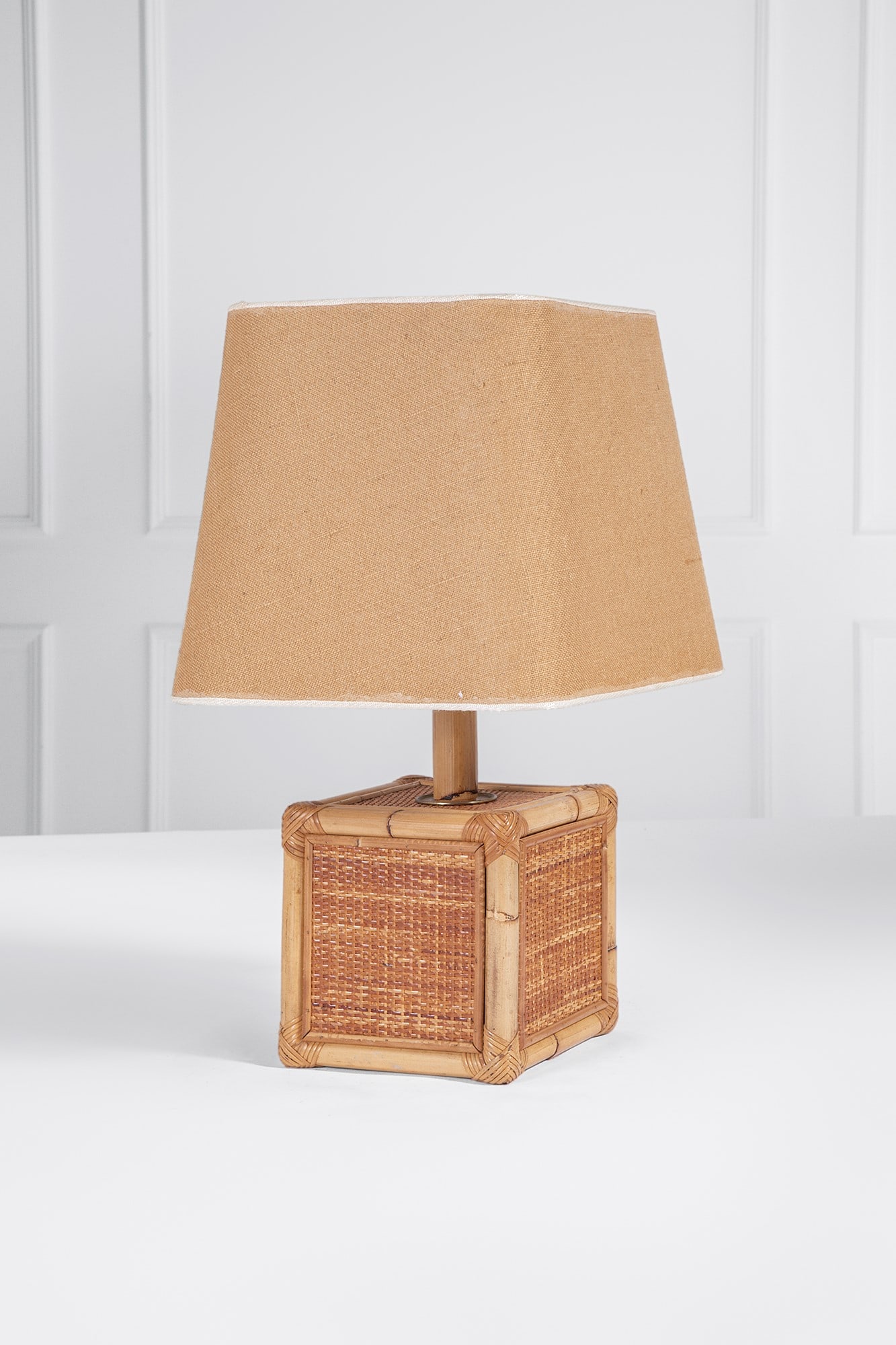 Lampada da tavolo (1 of 2)
