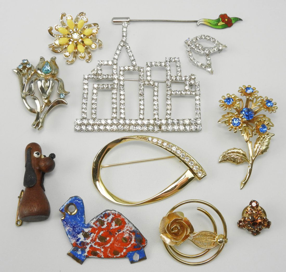 Vintage Brooch/Pin Lot (1 of 12)