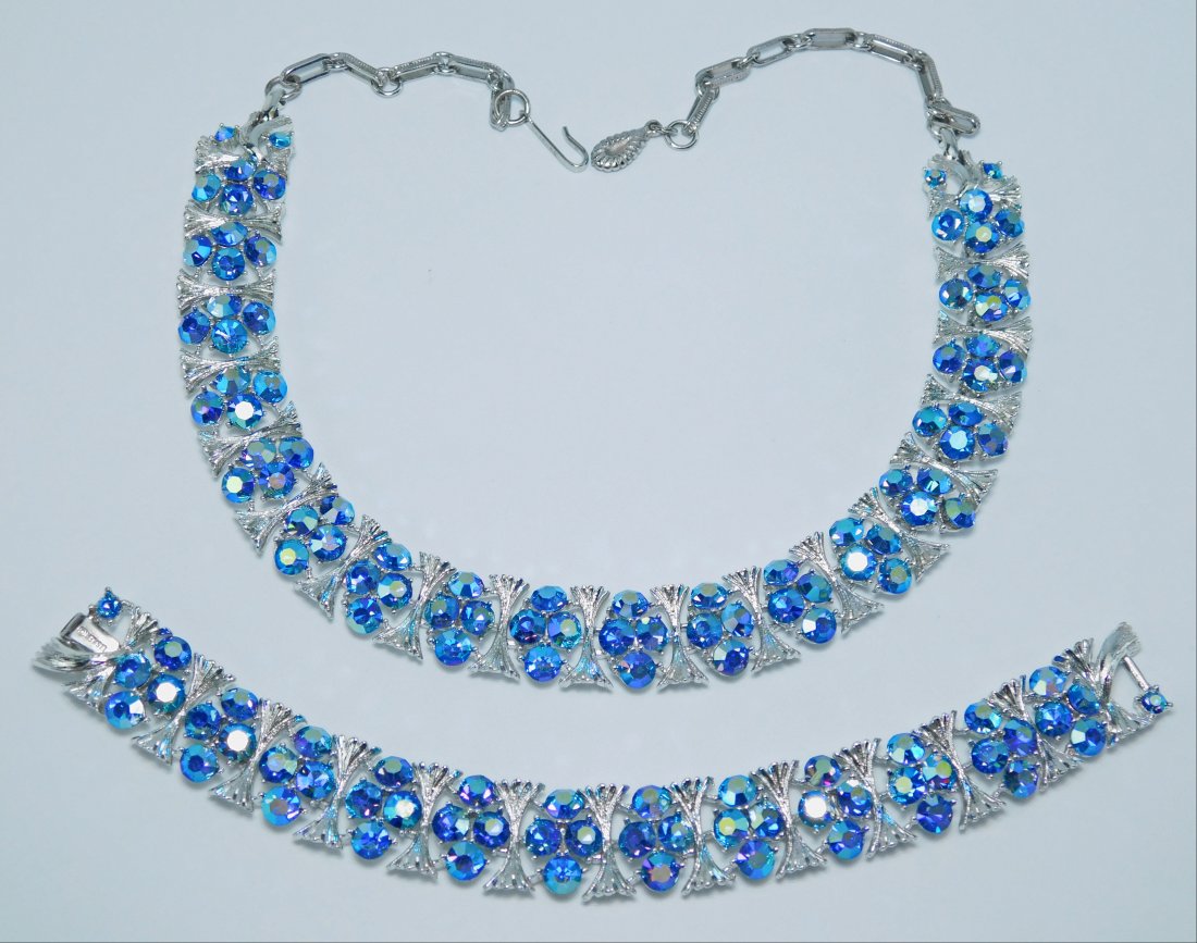 Vintage Lisner Rhinestone Bracelet & Necklace Set (1 of 8)
