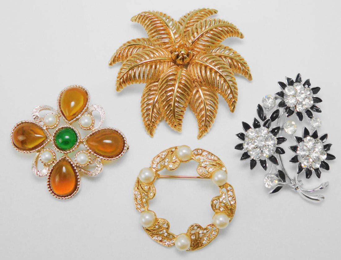 Collection of Vintage Brooches: Signed Emmons, Monet & Lisner.