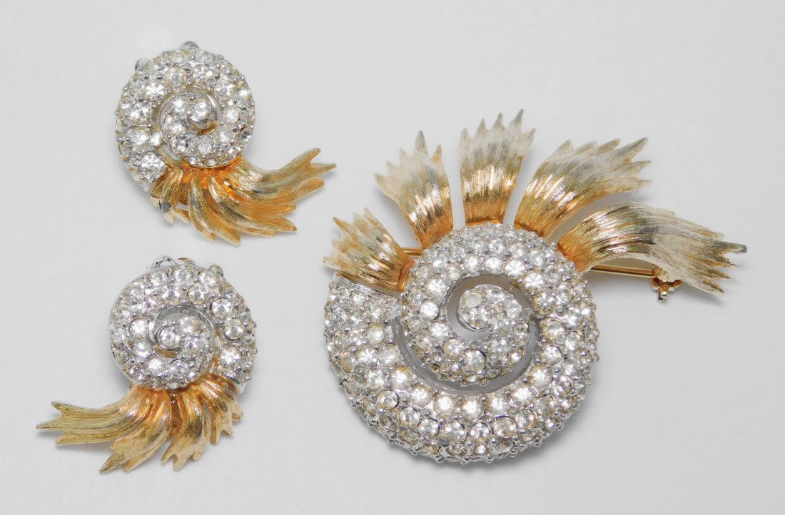 Polcini brooch shop