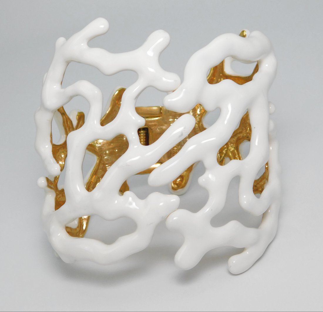 KJL White Enamel Coral Hinged Bracelet (1 of 4)