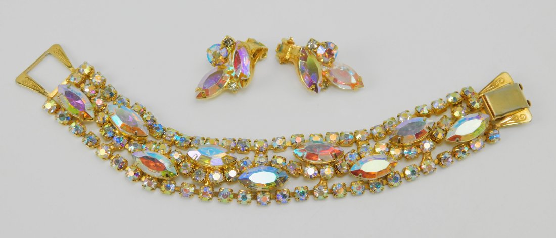 Vintage Aurora Borealis Bracelet & Earring Set (1 of 7)