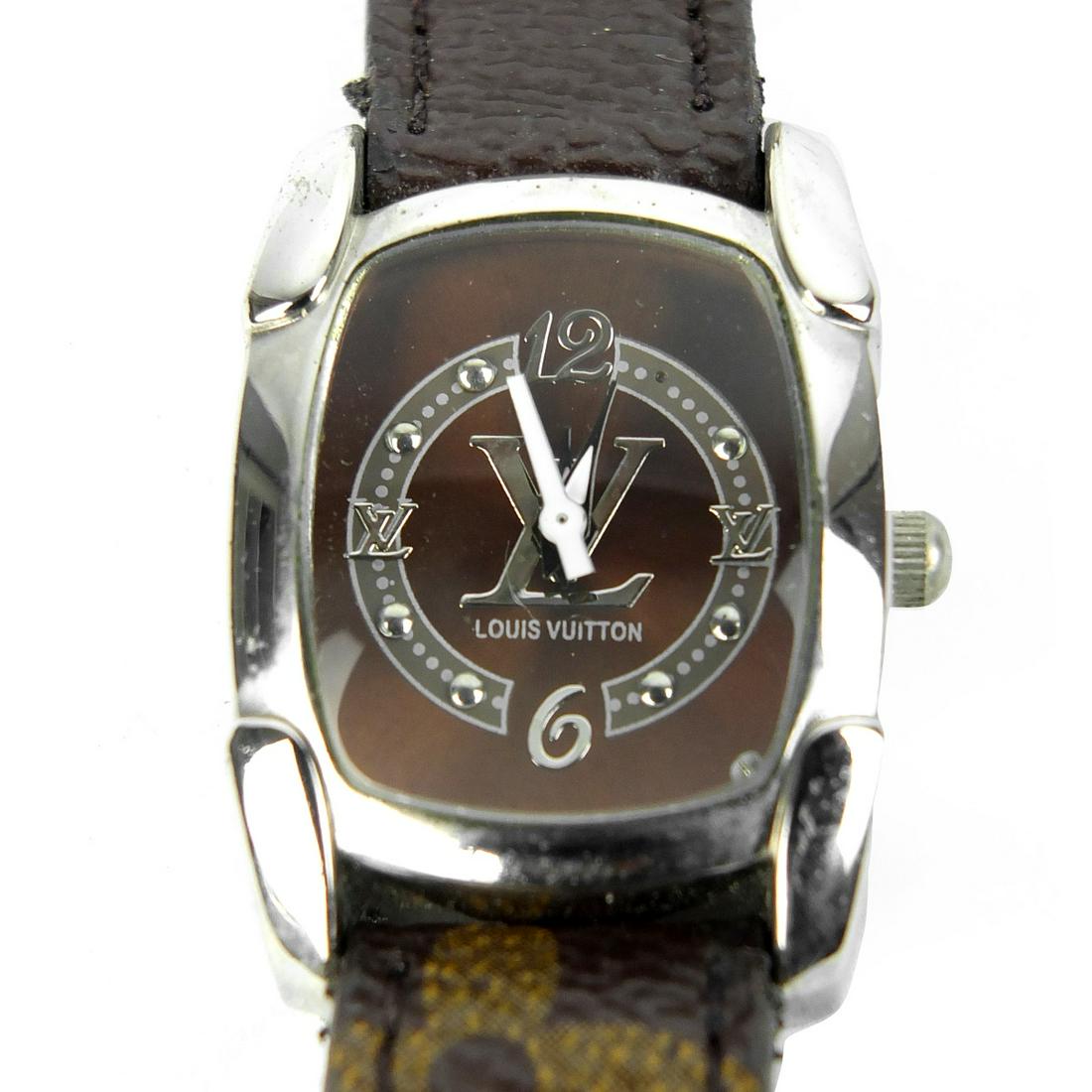 Louis Vuitton Watch (1 of 3)