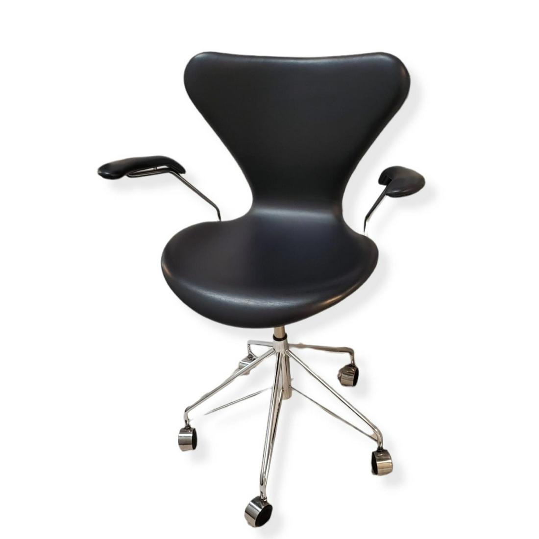 Arne Jacobsen for Fritz Hansen Chair: Arne Jacobsen for Fritz Hansen Danish Mid Century Leather Upholstered Swivel Desk Chair. Properly labeled on the bottom side. Height-adjustable. Measures 36" x 24-1/2" x 22-3/4" (fully extended). Cond