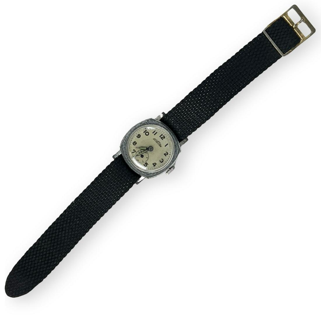 Antique World War I British Military Aviation Bracelet Watch. Mechanical movement. Case measures (1 of 4)