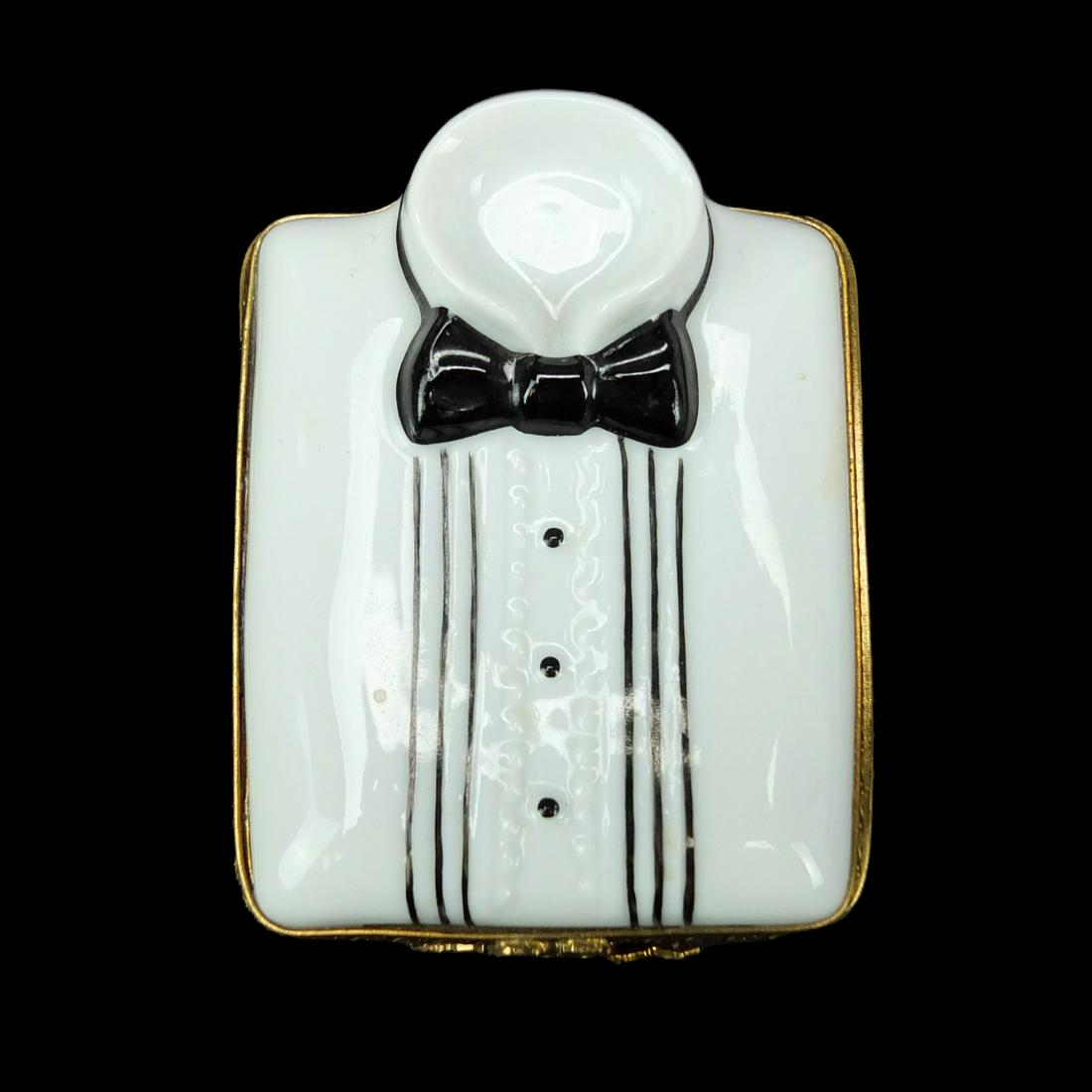 Vintage Limoges Hand Painted Porcelain Pill Box (1 of 3)