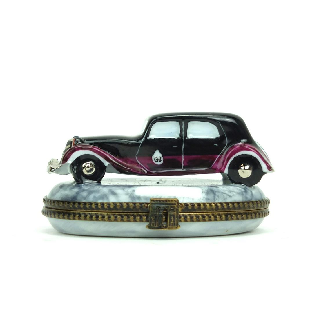 Limoges Hand Painted Porcelain Pill Box (1 of 5)