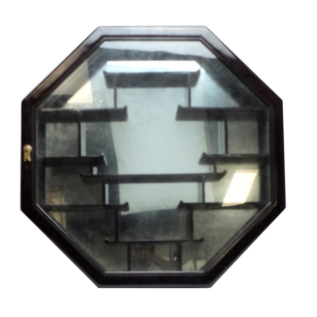 Large Vintage Japanese Netsuke Display Case (1 of 4)