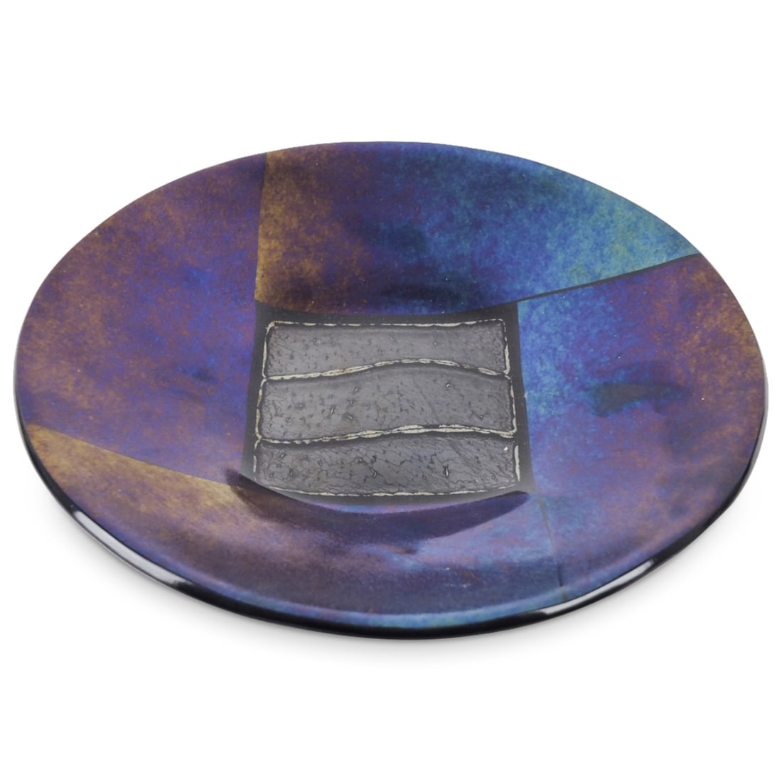 Lynn Latimer Glass Plate: Lynn Latimer Iridescent Fused Glass Plate. Signed and dated 1999.Measures 1-1/2" x 10-1/4". Condition: Good condition. Estimate 20 - 120 Domestic shipping Third party
