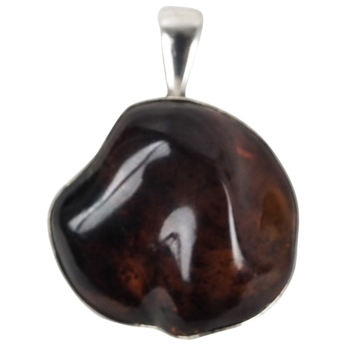 Charles Albert Sterling / Amber Pendant (1 of 4)