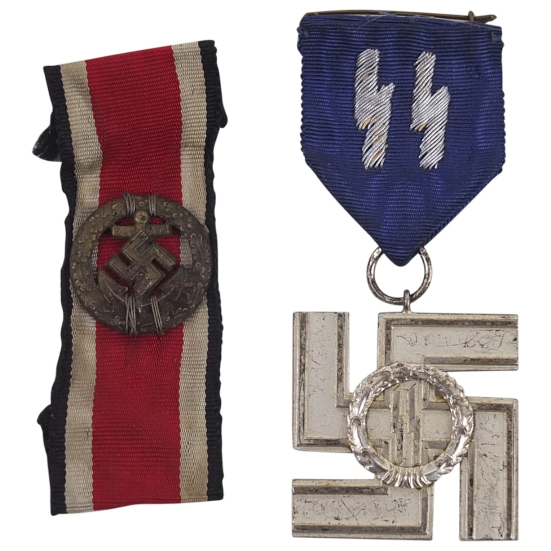 Grouping of German WWII Medals (1 of 4)