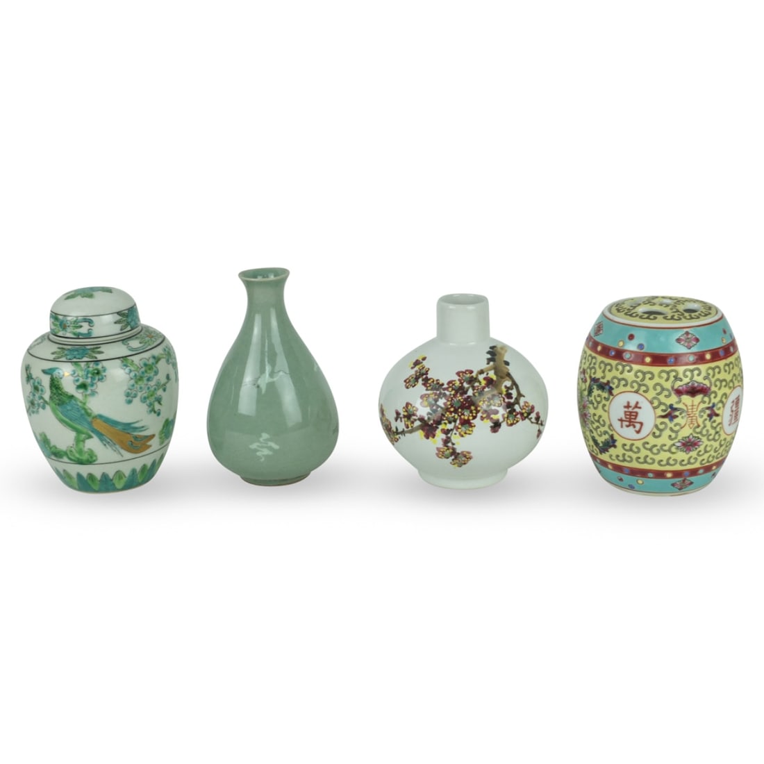 Grouping of Oriental Tableware (1 of 8)