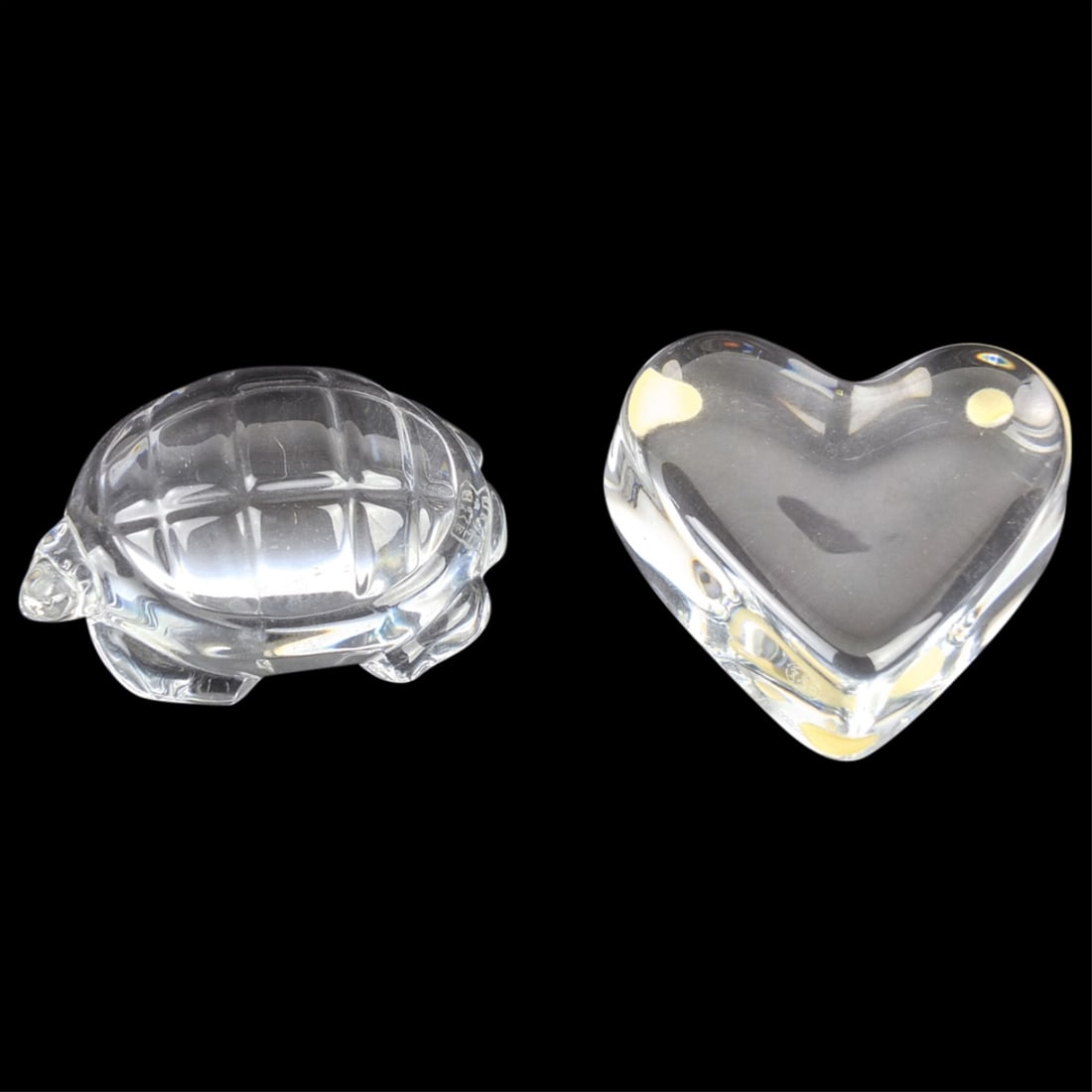 Grouping of Baccarat Crystal Paperweights (1 of 5)