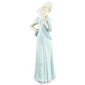 Vintage Nao by Lladro Porcelain Figurine