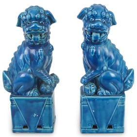 Pair of Chinese Porcelain Figurines