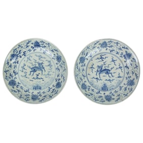 Pair of Chinese Porcelain Bowls