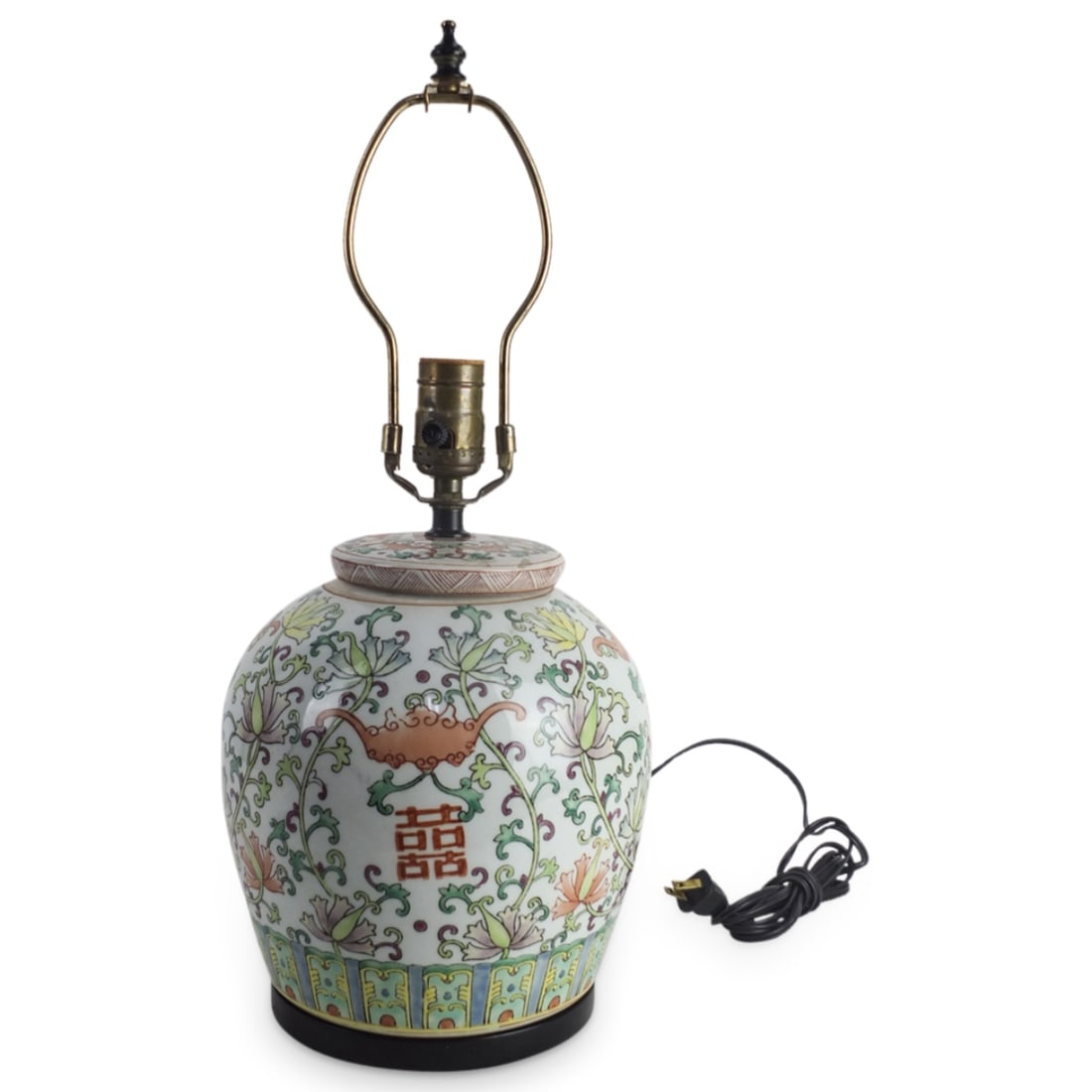 Vintage Chinese Porcelain Lamp: Vintage Chinese Famille Rose Porcelain Ginger Jar Lamp. Overall measures 19" x 8". Condition: Good condition. Estimate 50 - 150 Domestic shipping Third party