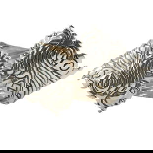 Vintage Sterling Bracelet by Los Castillo: Vintage Art Nouveau Taxco Mexican Sterling Silver Hinged Bracelet by Los Castillo. Stamped on the handle. Measures 2-3/4" W, 1-1/2" thick. Approx. weight: 85 grams. Condition: Good condition. Estimate