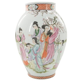 Large Chinese Porcelain Vase
