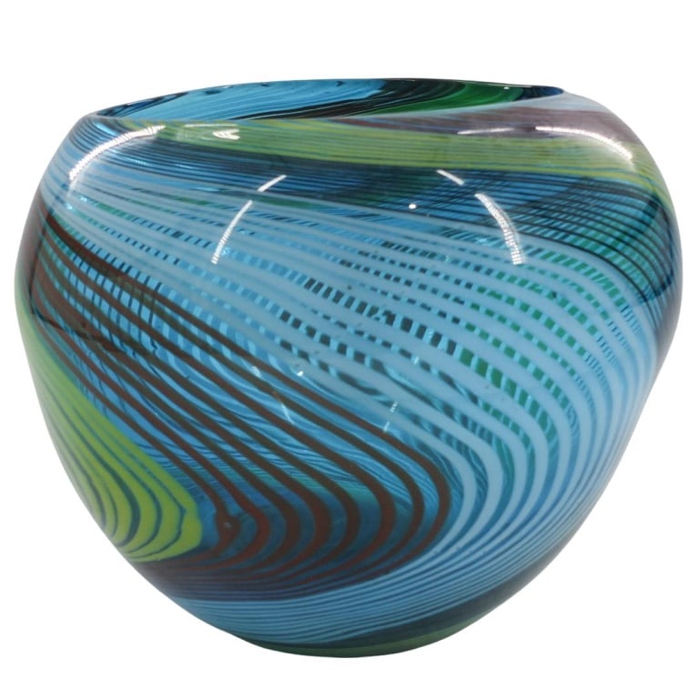 Vintage Murano Glass Bowl: Vintage Murano Multi Color Glass Bowl. Unsigned. Measures 7-3/8" x 8-3/4". Condition: Good condition. Estimate 50 - 150 Domestic shipping Third party