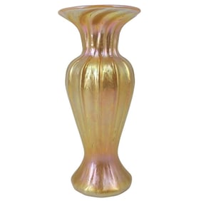 Vintage Lundberg Studios Art Glass Vase