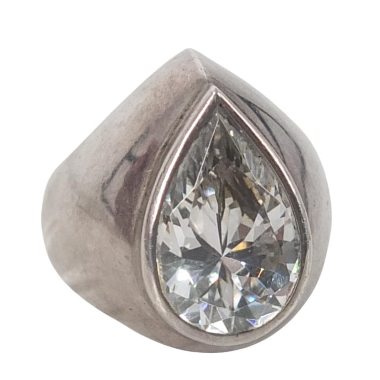 Vintage Sterling Silver Ring (1 of 2)