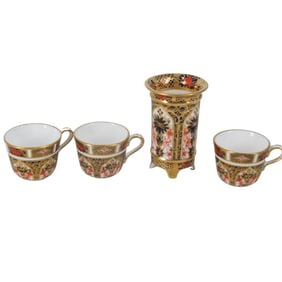 Grouping of Royal Crown Derby Tableware