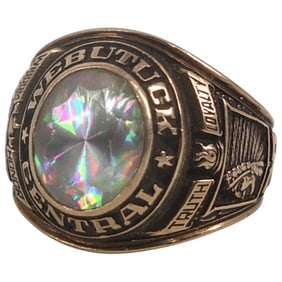 Vintage 10K Class Ring