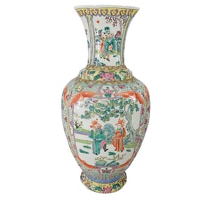 Large Chinese Republic Period Porcelain Vase