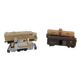4 Vintage Model Electric Train Cars