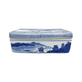 Antique Chinese Blue & White Porcelain Lidded Box