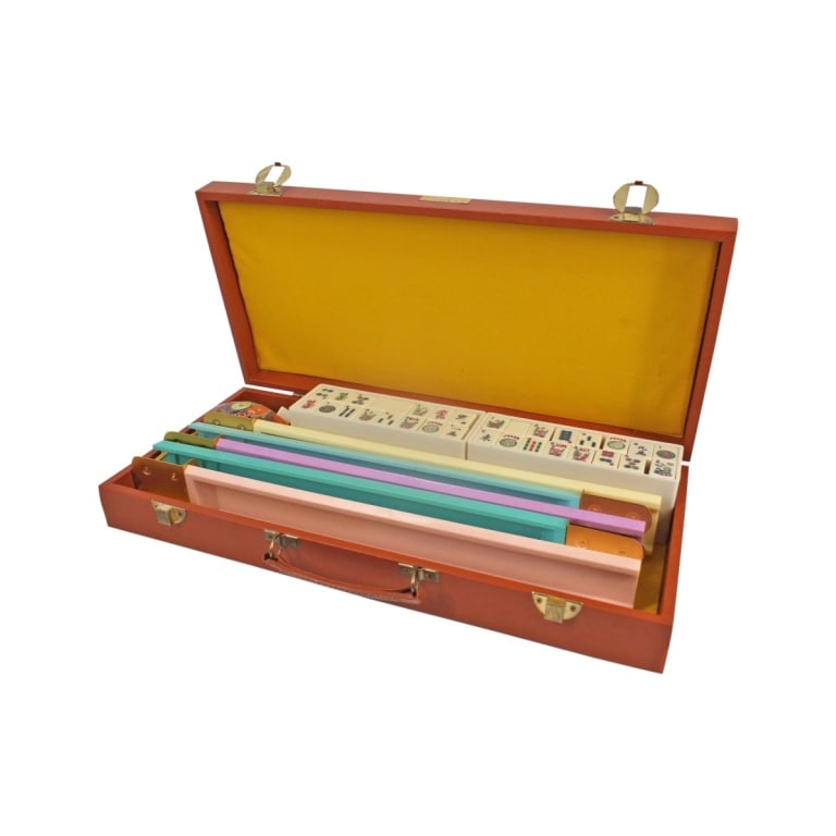 Vintage Cardinal Industries Chinese Mahjongg Set (1 of 4)