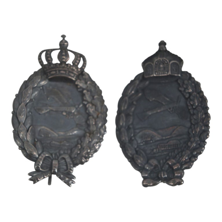 2 Imperial German WWI Aero Bavarian Pilot Badges (1 of 3)