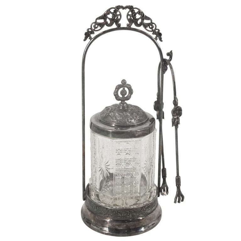 Vintage Meriden Co. Pickle Jar w/ Tong: Vintage Meriden Co. Silverplated Pickle Jar with Tong. Marked on the base. Measures 10-1/2" x 4". Condition: Good Condition Estimate 50 - 150 Domestic shipping Third Party