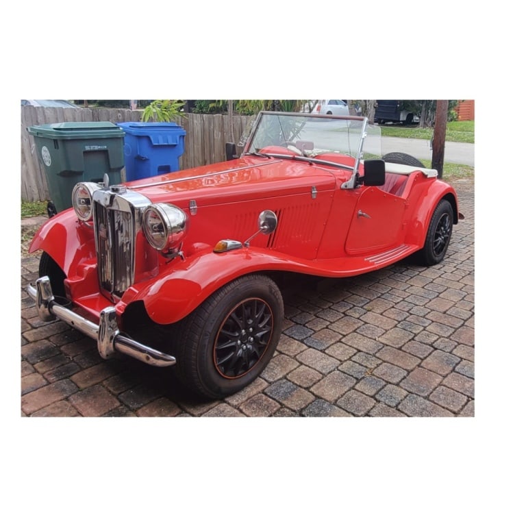 Replica 1952 Ford MG TD