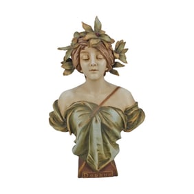 Ernst Wahliss Art Nouveau Amphora Bust "Daphne"