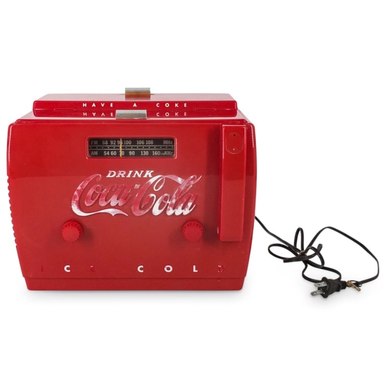 Vintage Coca-Cola Radio Cooler (1 of 4)