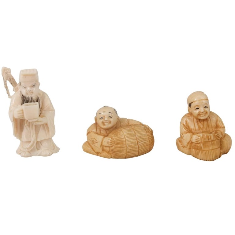 Grouping of Antique Japanese Netsuke Figurines (1 of 4)