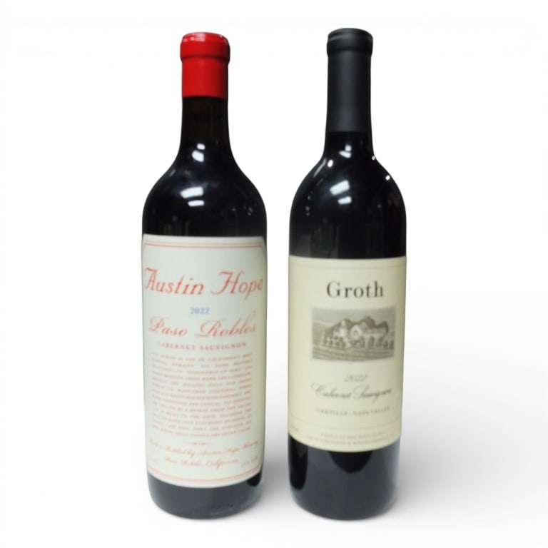 (2) Bottles 2022 California Cabernet Sauvignon (1 of 5)