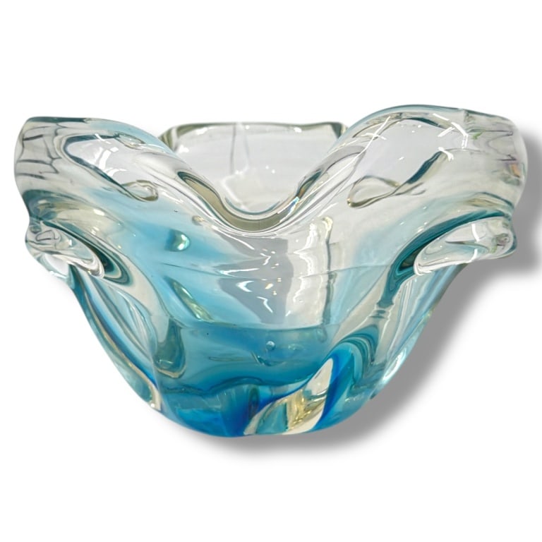 Vintage Murano Glass Free Form Bowl: Vintage Murano Glass Free Form Bowl. Unsigned. Measures 5-1/2" H x 9" W. Condition: Good condition. Estimate 100 - 200 Domestic shipping Third Party