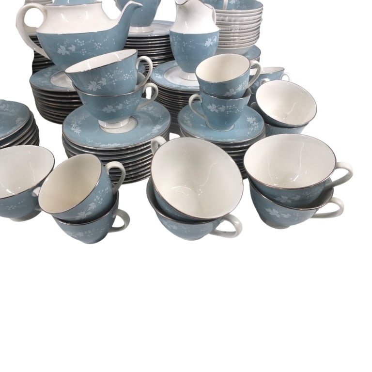 HUGE Royal Doulton "Reflection" Dinnerware Set - 4