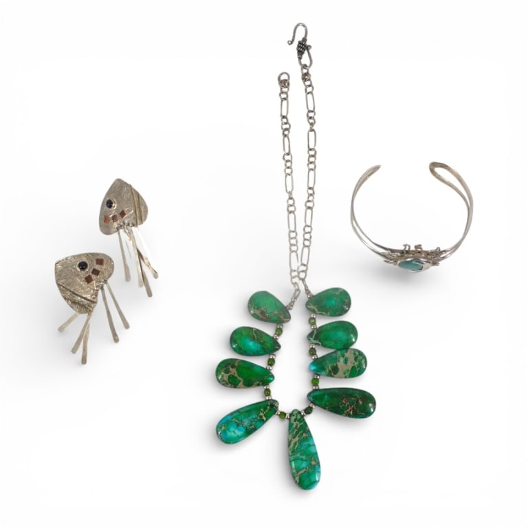 Vintage Silver & Stone Boho Jewelry Lot: Vintage Silver & Stone Boho Jewelry Lot. Includes: Green turquoise beaded necklace, 16" x 1-3/4", unsigned. Sterling silver & turquoise sunburst cuff bracelet, stamped 925. Sterling silver & stone